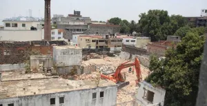 INAH tampoco multará a los que destruyeron los baños históricos