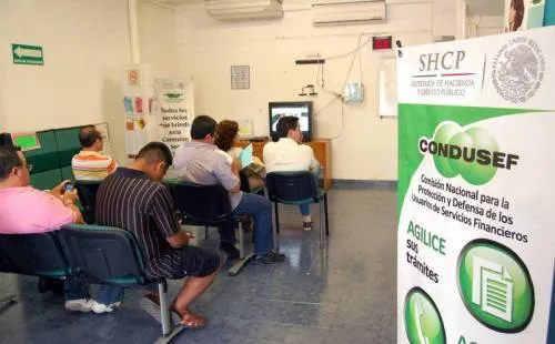 Aplica Condusef más de cuatro mil multas a entidades financieras