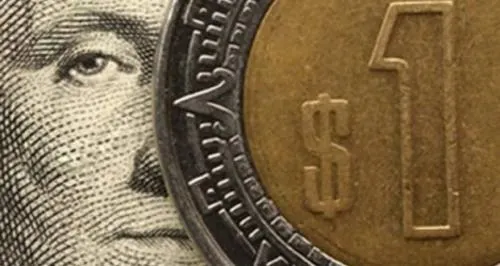 Banco de México reconoce un 2018 con “entorno adverso” para el peso