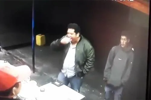 Tras recibir reclamo por manosear comida, sujeto dispara contra vendedor en La Libertad