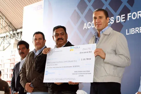 Fomentar organización de pequeños productores: RMV
