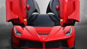 Ferrari seduce a los amantes de la velocidad, lanza auto de edición limitada