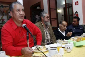 Taxistas denuncian infracciones arbitrarias y hostigamiento de supervisor ST