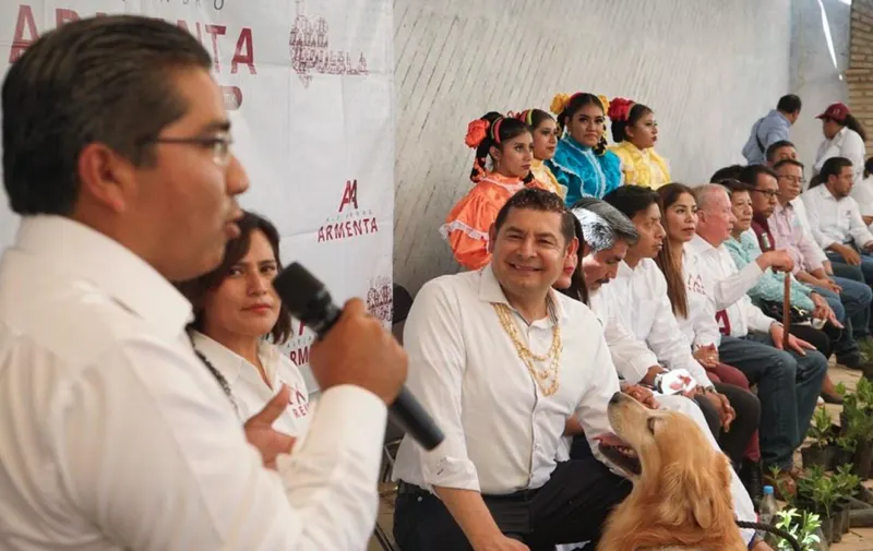 En Morena, hacer política es amar al pueblo, no hacer  negocios con el cargo: Armenta
