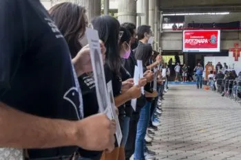 Los abrazos ya no alcanzan para tapar los balazos: ‘Pato’ Ávila