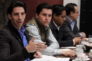 Por falta de inclusión, Luis Tiffaine deja el PRI; se alista en el Panal