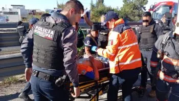 Carril Central de la Autopista Puebla-Orizaba se mantiene cerrado debido a un percance vial