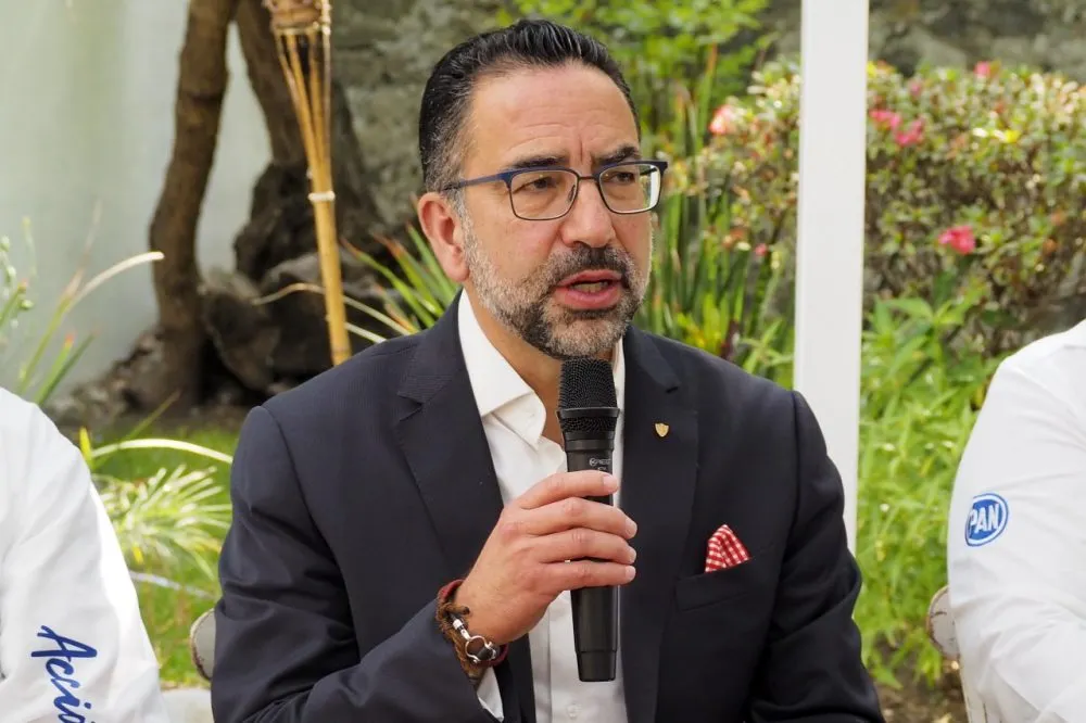 Javier Lozano