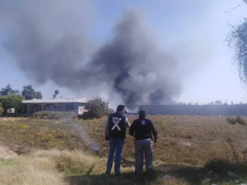 Ahora explota bodega con pirotecnia en Tepeaca