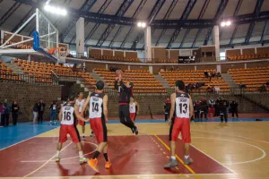 El deporte incentiva el espíritu combativo de los jóvenes: Esparza