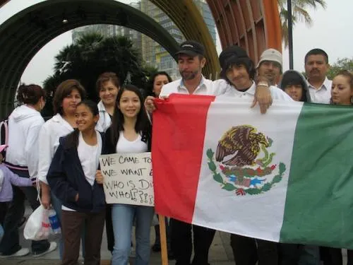 Realizan reformas a la ley para facilitar revalidación de estudios a deportados de EEUU
