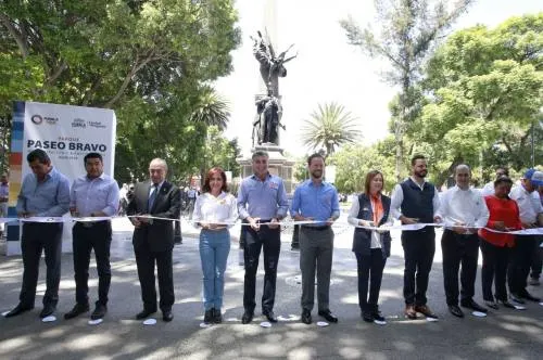 Video: Con inversión de casi 20 mdp, Tony Gali y Luis Banck inauguraron remodelación del Paseo Bravo