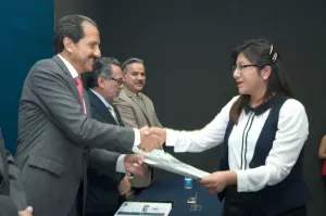 BUAP premia capacidad y talento estudiantil