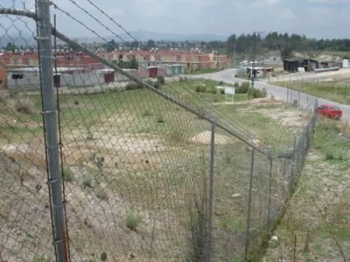Familias de Rincón de Chapulco exigen regularización de sus predios