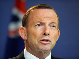 Australia también bombardeará posiciones del EI