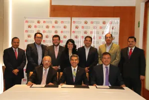 Firman convenio de colaboración la CMIC y la UPAEP