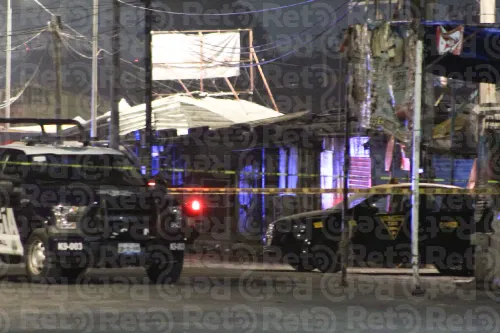 Detienen a cuatro en taxi robado y con un cadáver embolsado en La Loma