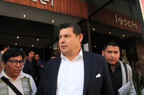 ¿Quién Mueve la Cuna de Morena Rumbo a la Gubernatura?