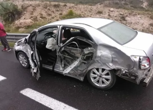 Dos accidentes automovilísticos se suscitaron en Cuacnopalan