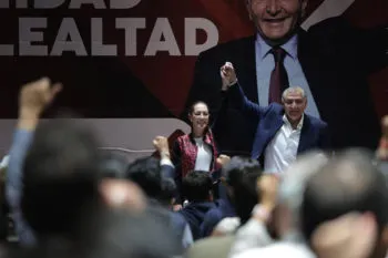 La manzana de Adán y la lucha por la candidatura a la gubernatura de Puebla