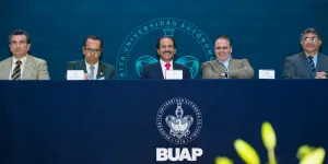 Queremos ser testigos de grandes avances tecnológicos: Rector BUAP