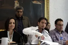 Trabajo en equipo de transición no interfiere en mis labores legislativas: Buxadé