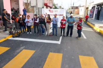 Con obras concluidas, Tonantzin Fernández mejora calles en Santa Bárbara Almoloya y San Juan Tlautla