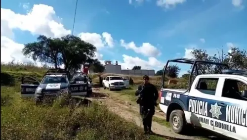 Enfrentamiento en Juan C. Bonilla deja 3 detenidos y un policía herido