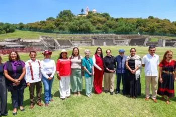 Presentan edición especial de Arqueología Mexicana sobre la Gran Pirámide de Cholula