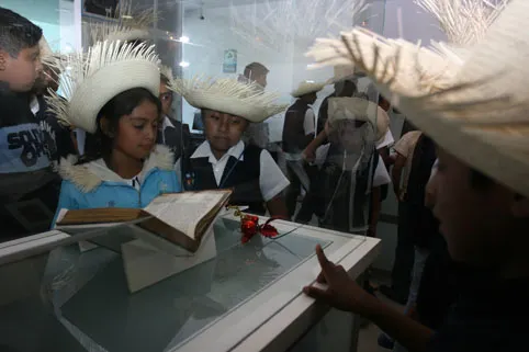 Recibe BUAP a niños y niñas indígenas embajadores de la Angelópolis