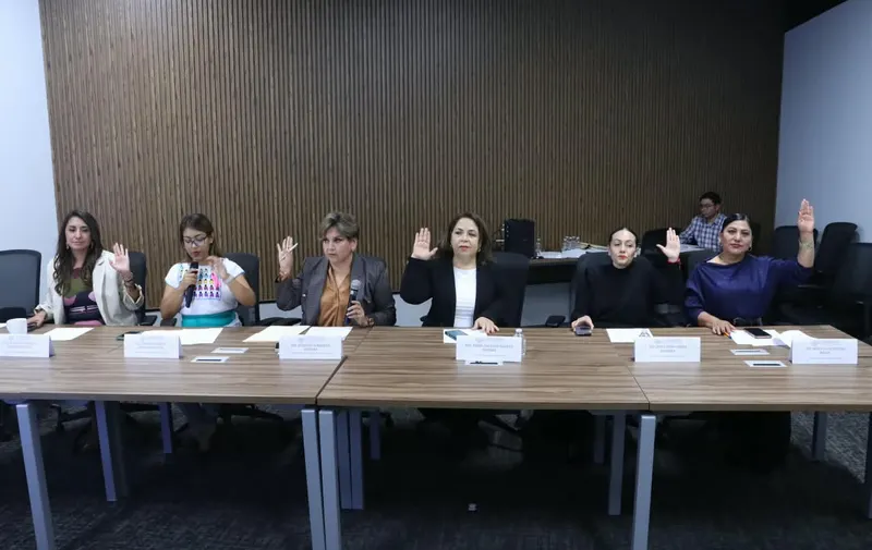 Comisión del Congreso aprueba exhorto para promover programas de reforestación en instituciones de educación