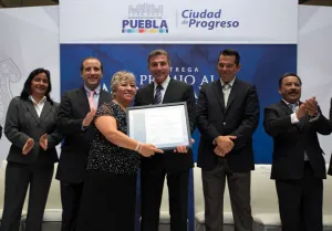 Ayuntamiento entrega Premio al Mérito Laboral