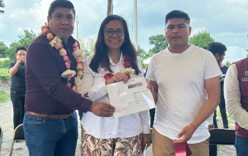 Ariadna Ayala continúa entregando obras con sentido social en juntas auxiliares de Atlixco