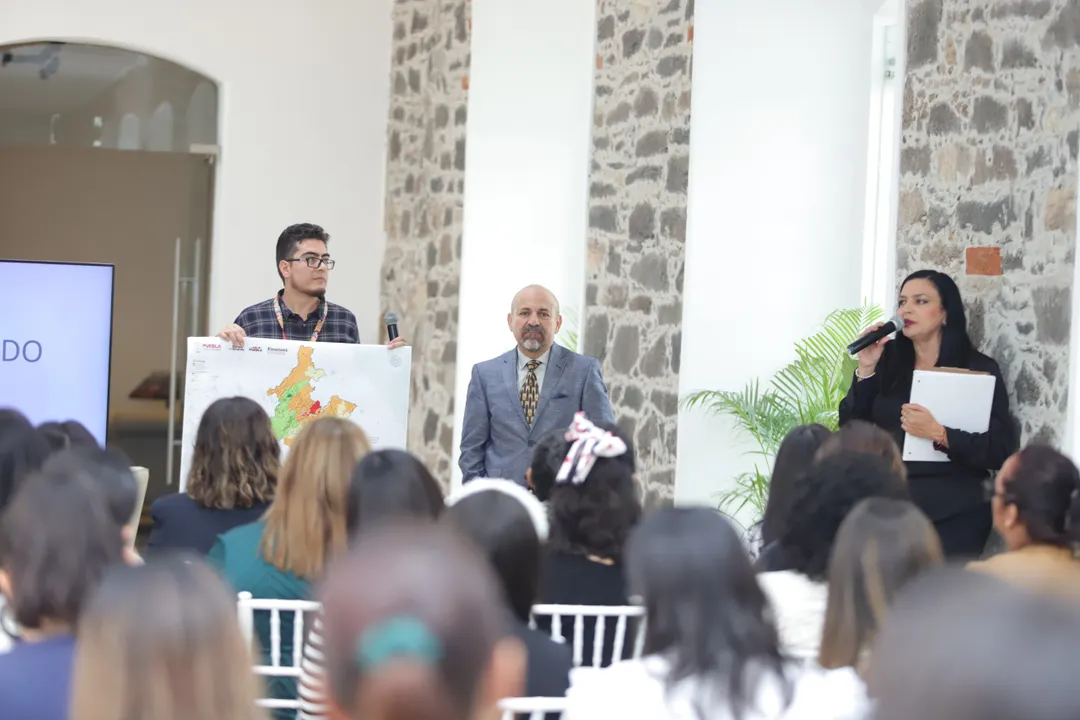 SEDIF refuerza acciones para combatir la pobreza en comunidades marginadas de Puebla