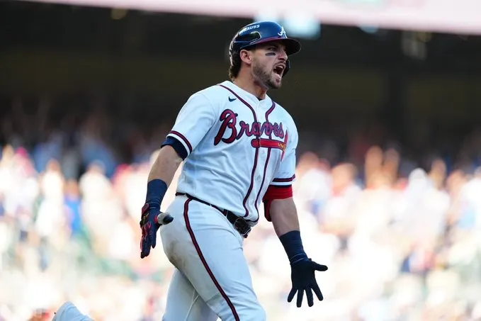 ¡Golpe de Atlanta! Braves remontan ante Phillies y toman ventaja en la serie de comodines