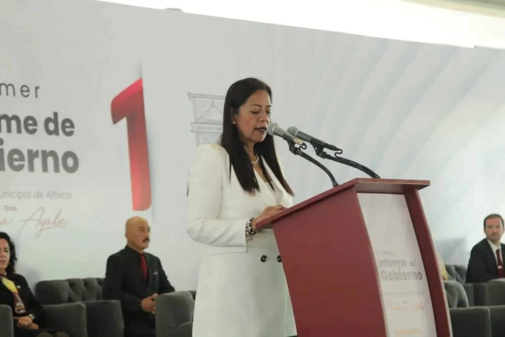 Adriana Ayala