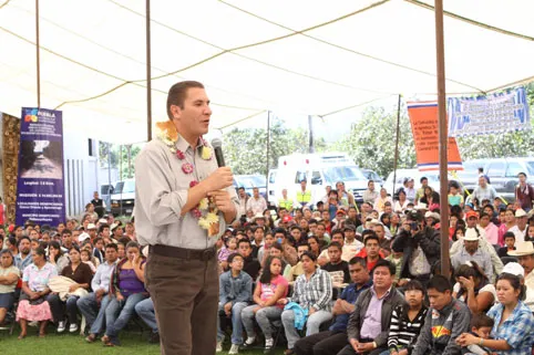 RMV fortalece comunicaciones y al campo en municipios