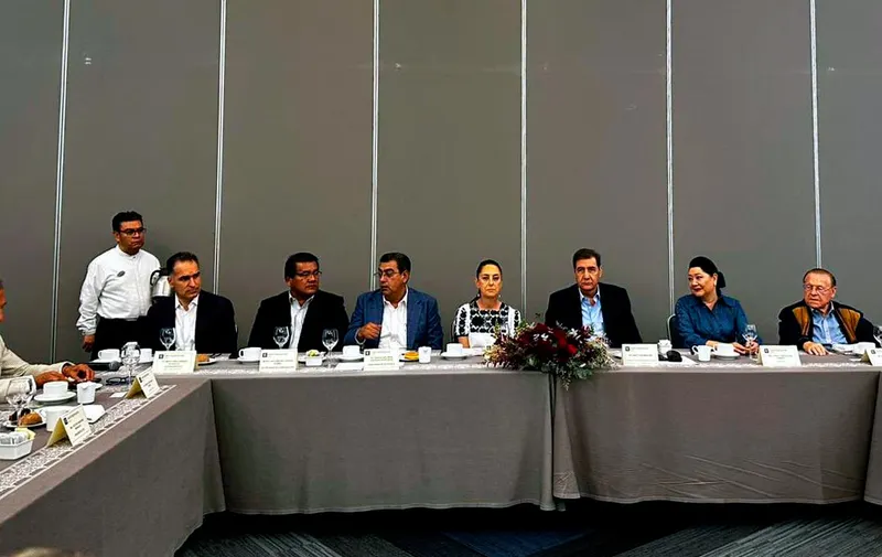 claudia-sheinbaum-puebla-empresarios