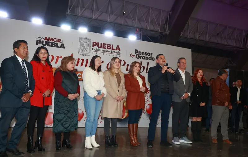 alejandro-armenta-cena-navidena-centro-expositor