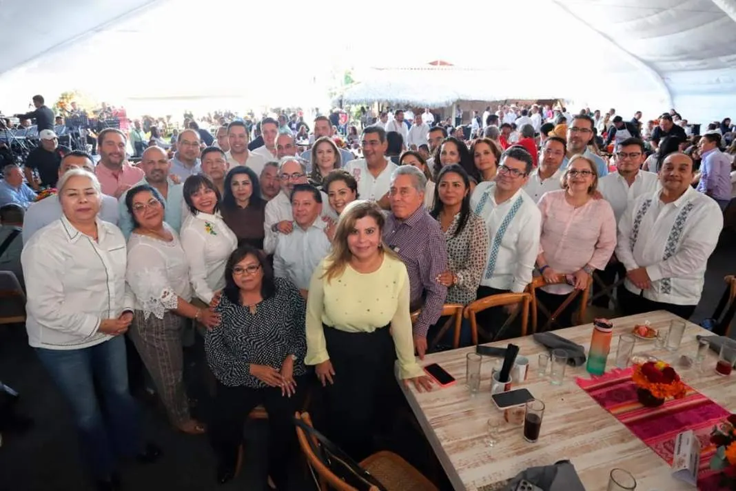 Todos los magistrados del Consejo de la Judicatura se fueron al mole de caderas para quedar bien con la 4T