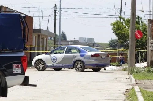 Muere albañil al caer de segundo piso en Coronango