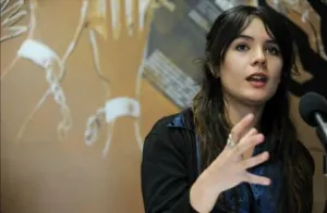 Camila Vallejo da a luz a una niña