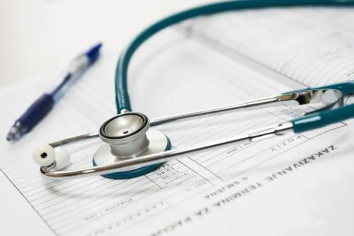 Gobierno de AMLO planea crear una universidad nacional para médicos y enfermeras