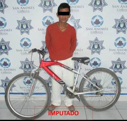 Detienen a hombre por robarse una bicicleta