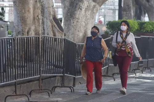 Colocarán nuevamente vallas para evitar concentraciones masivas en el zócalo de Puebla