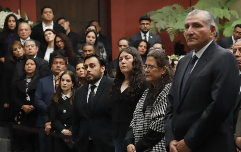 López Obrador en el homenaje de Miguel Barbosa