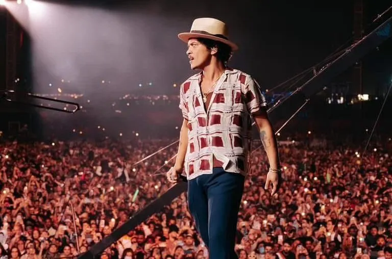 Bruno Mars agrega quinta fecha en CDMX y extiende The Romantic Tour hasta 2027
