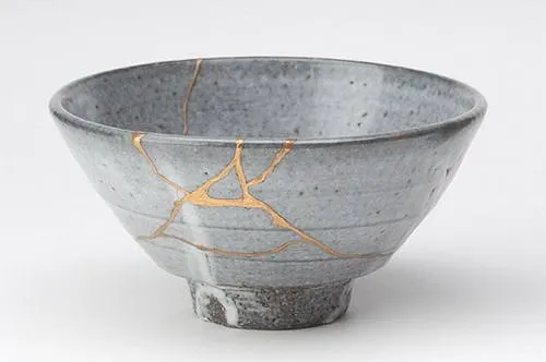 Kintsugi o el arte de reparar objetos con oro