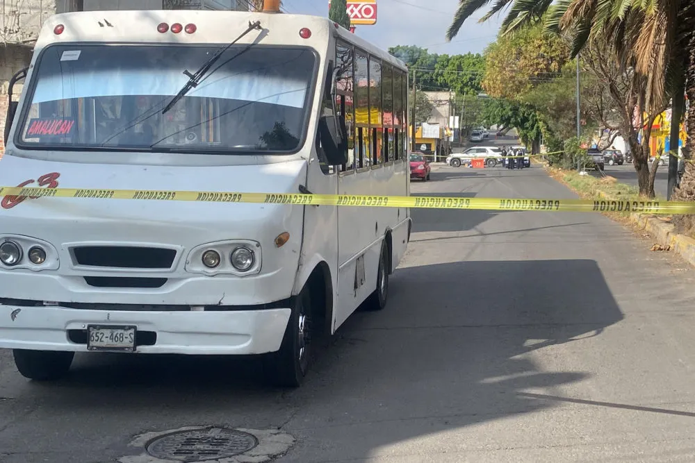 Mujer muere atropellada por una unidad de la Ruta 63 en la colonia Arboledas de Loma Bella