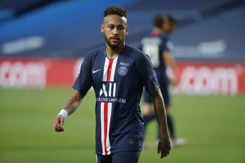 Neymar, positivo de Covid-19 en el Paris Saint-Germain
